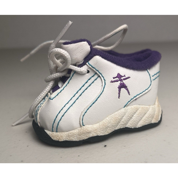 American Girl Pleasant Company Vintage Basketball Jersey Outfit & Gym Shoes 1999 - Picture 7 of 12